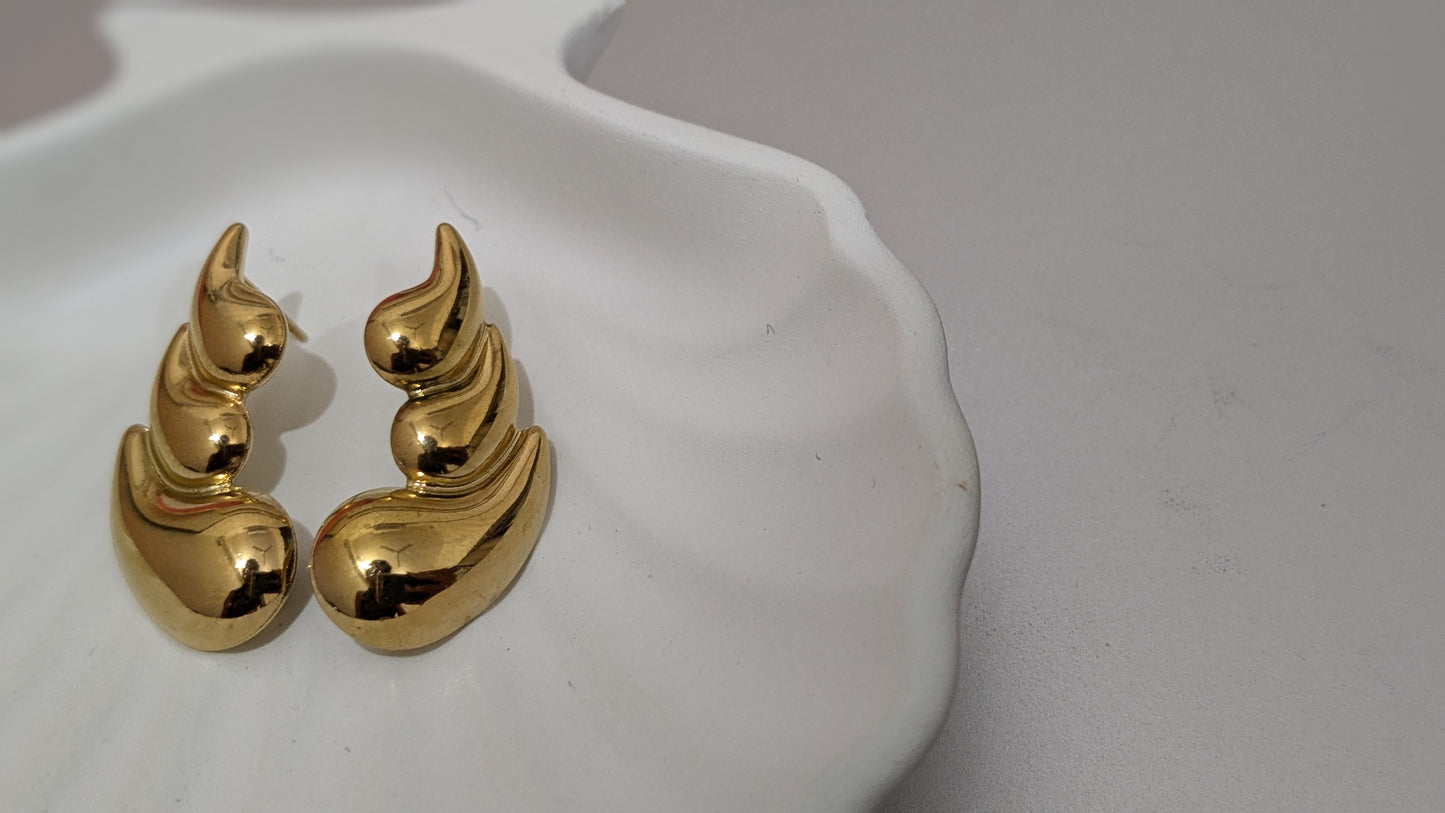 Anti tarnish stud earring