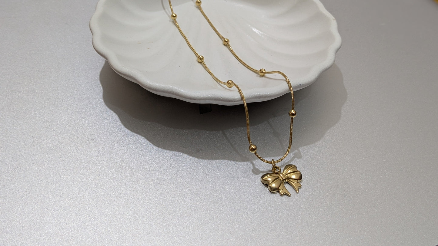 Anti tarnish gold pendant chain necklace