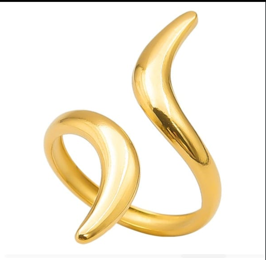 Serpentine Line Ripple Ring