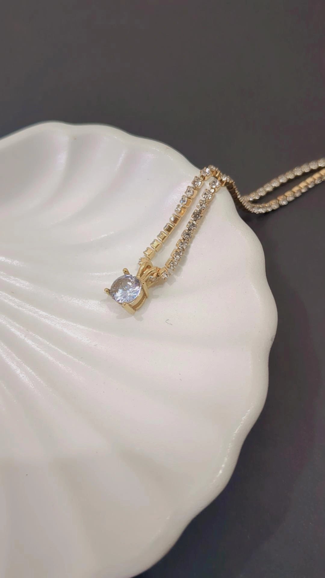 Anti tarnish gold diamond neck chain