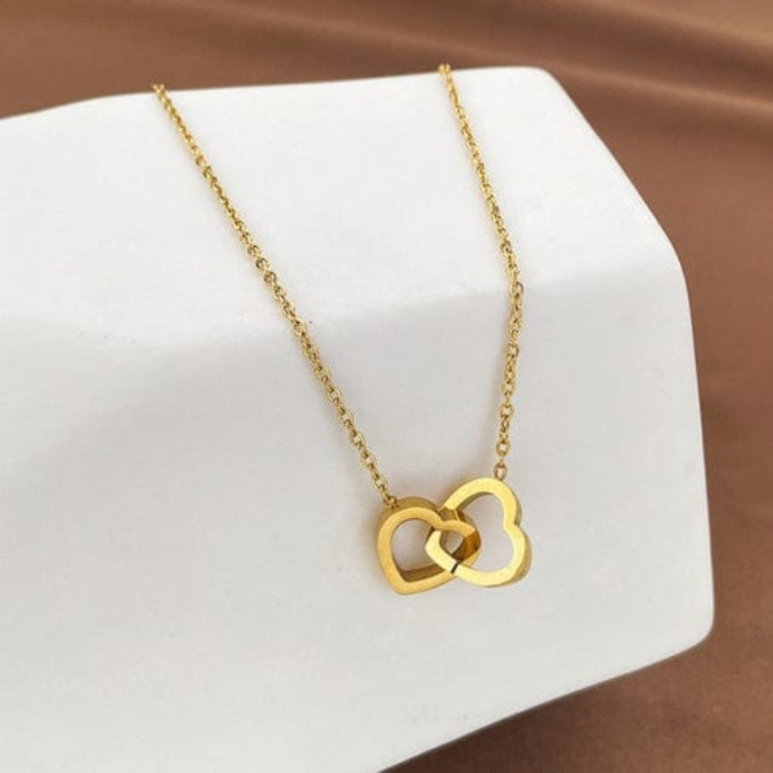 Gold plated Dual Heart pendant with chain