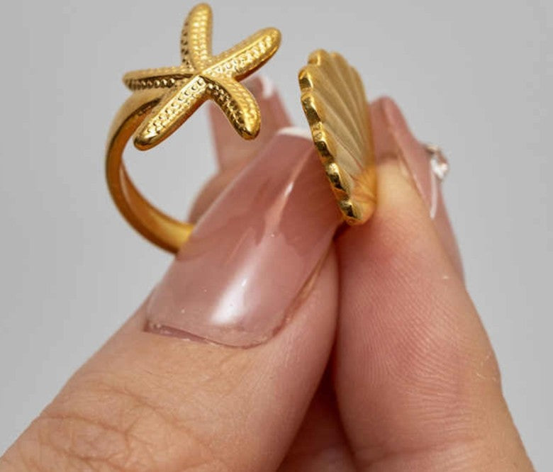 Sea Shell & Starfish Ring