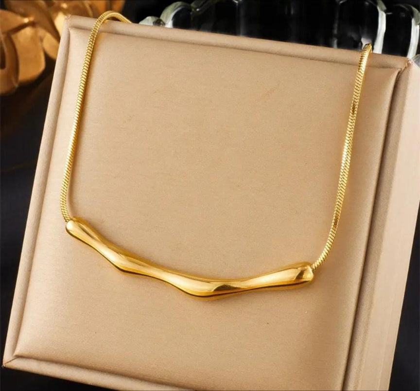 Anti tarnish thick chain necklace