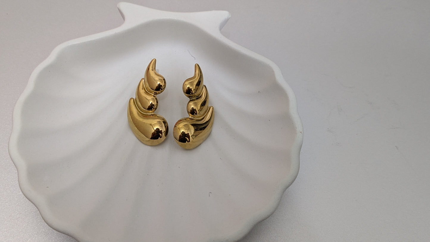 Anti tarnish stud earring