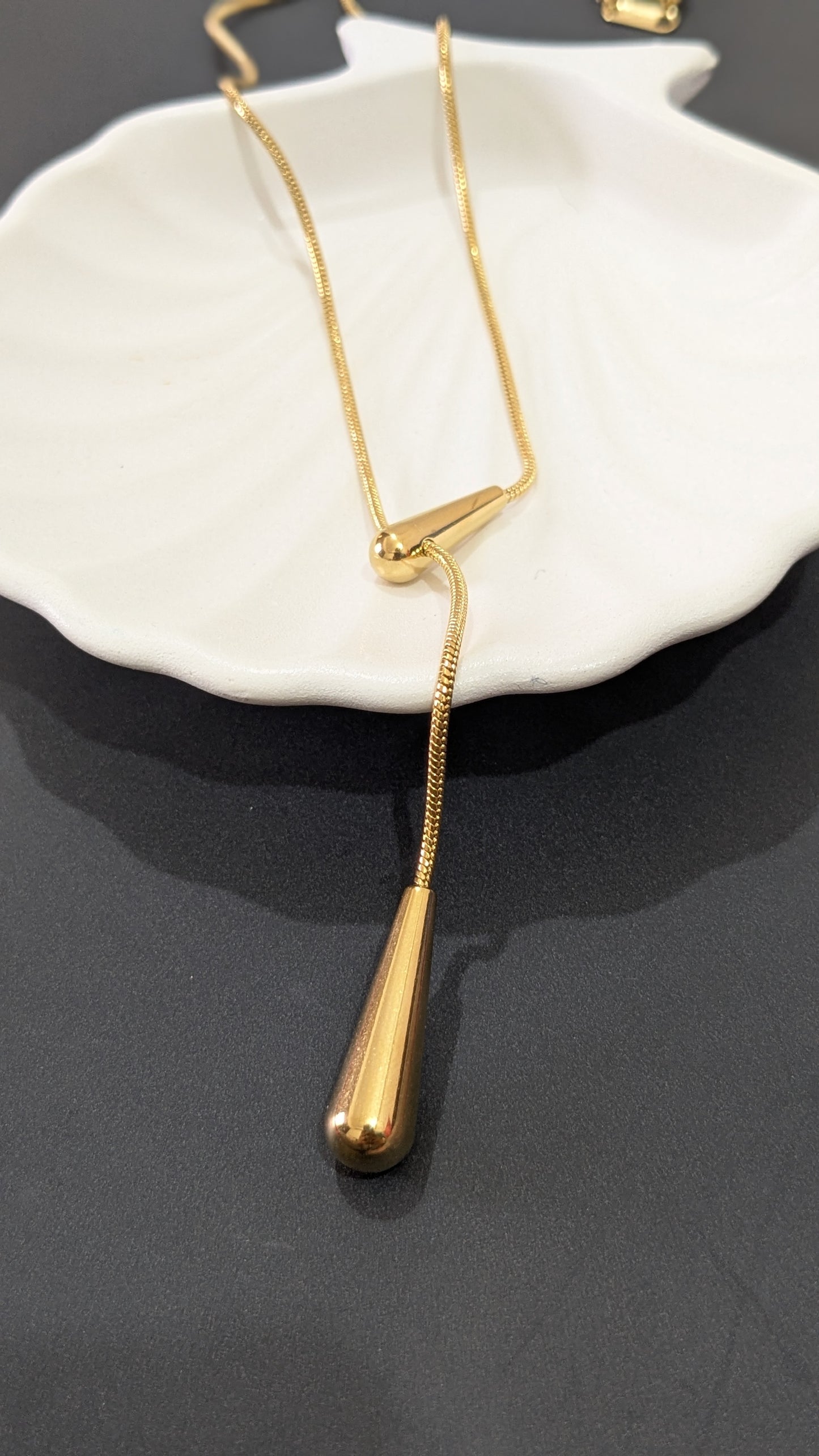 Anti tarnish unique design chain necklace