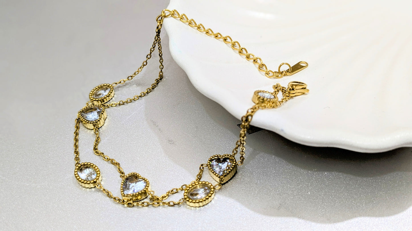 Heart charm bracelet