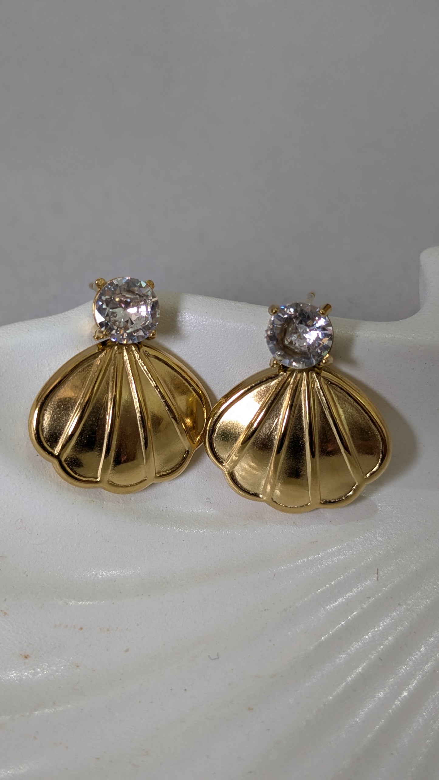 Anti tarnish sea shell earrings