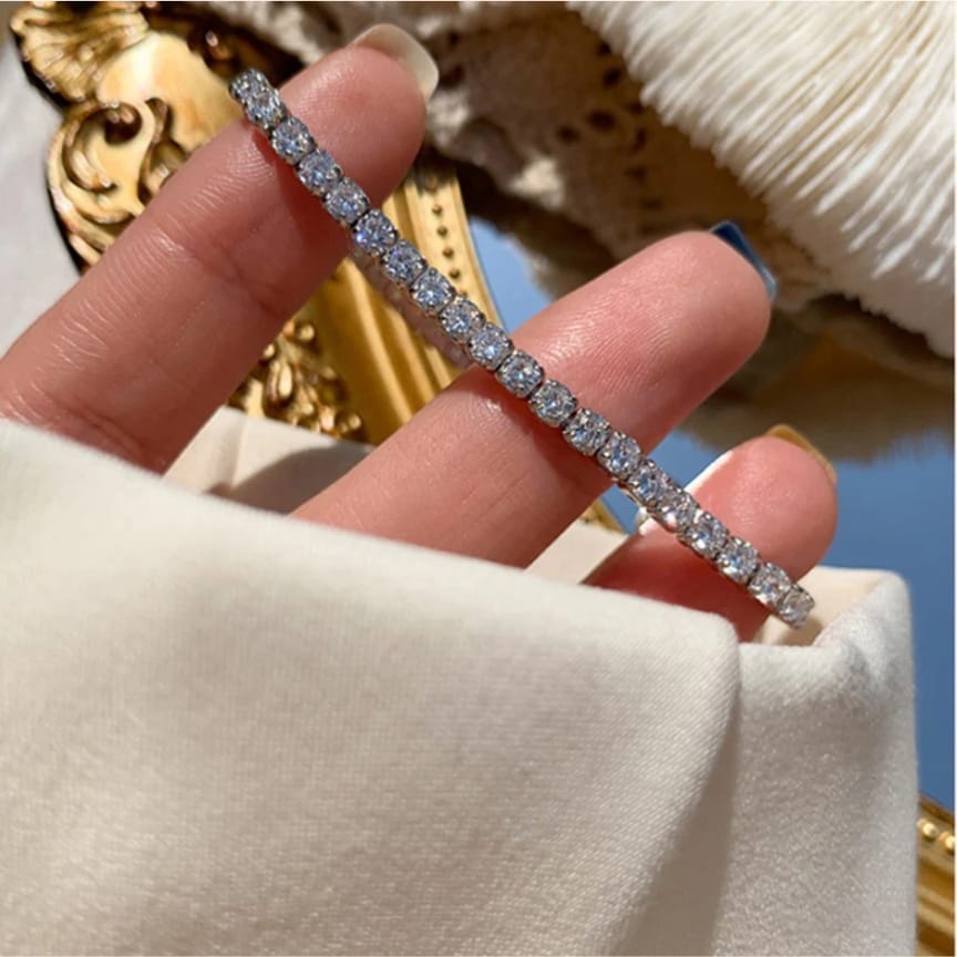 Silver Plated Round Cut Cubic Zirconia Adjustable Bracelet